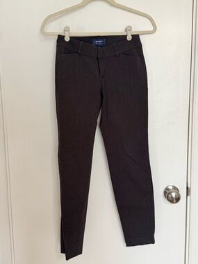 Old Navy Gray Pixie Pants